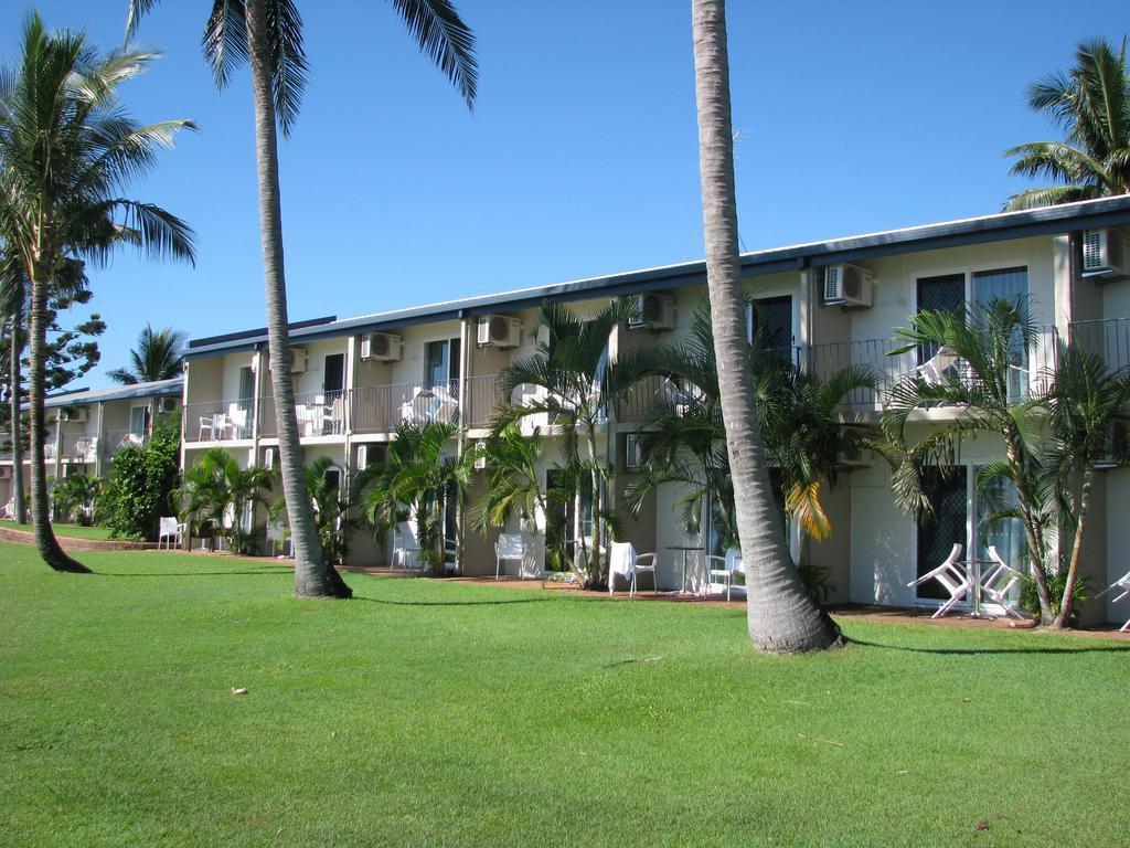 Cardwell Beachcomber Motel & Tourist Park Buitenkant foto