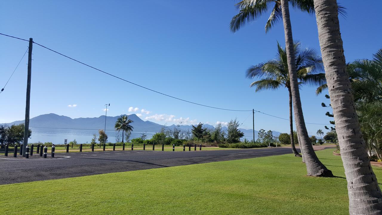 Cardwell Beachcomber Motel & Tourist Park Buitenkant foto