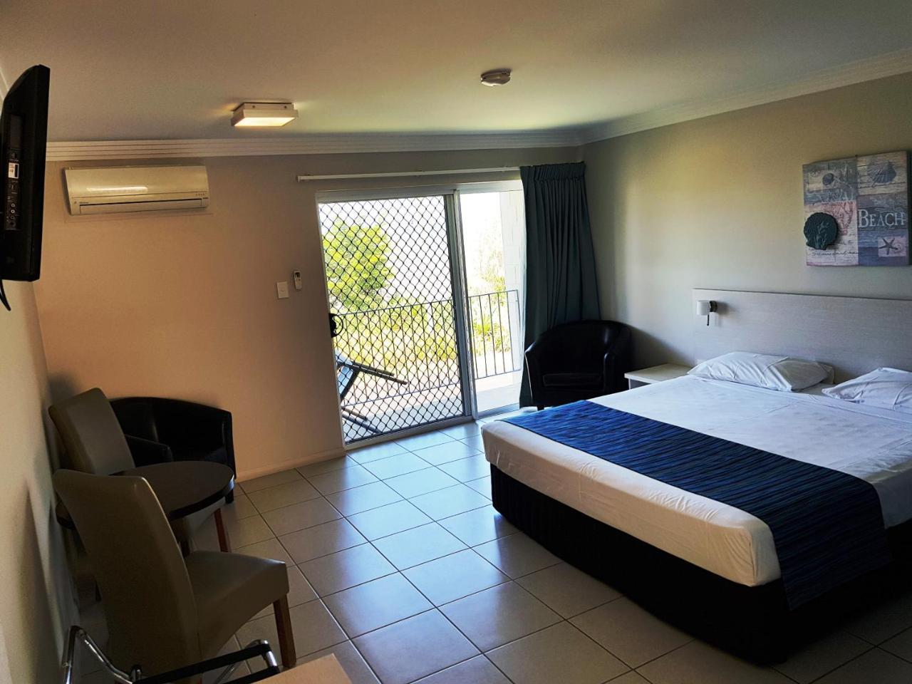 Cardwell Beachcomber Motel & Tourist Park Buitenkant foto